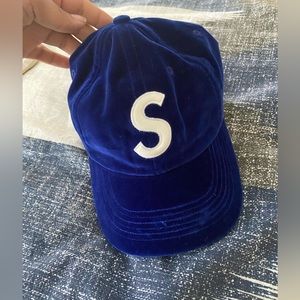Supreme S logo hat